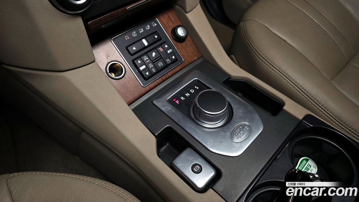 Land Rover Discovery 2016