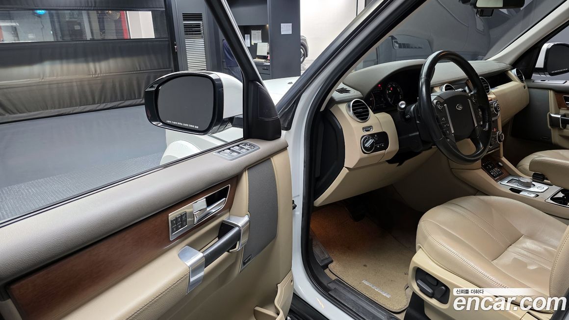 Land Rover Discovery 2016