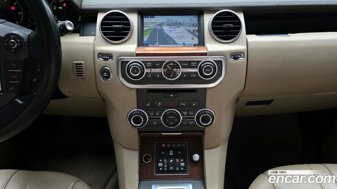 Land Rover Discovery 2016