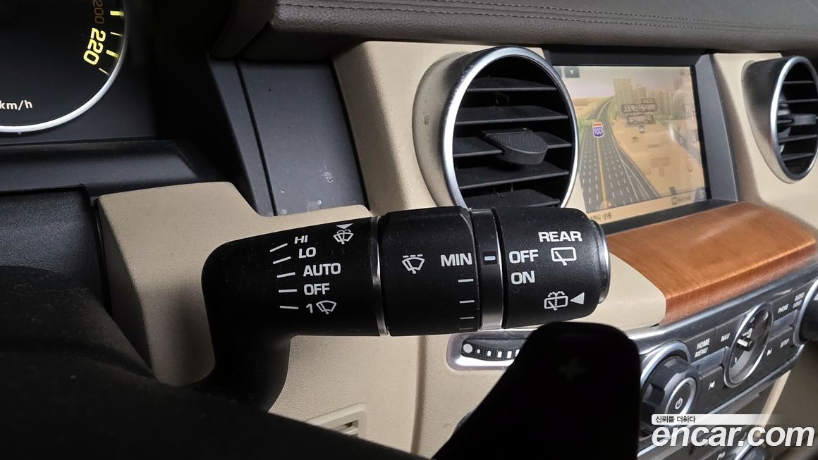 Land Rover Discovery 2016