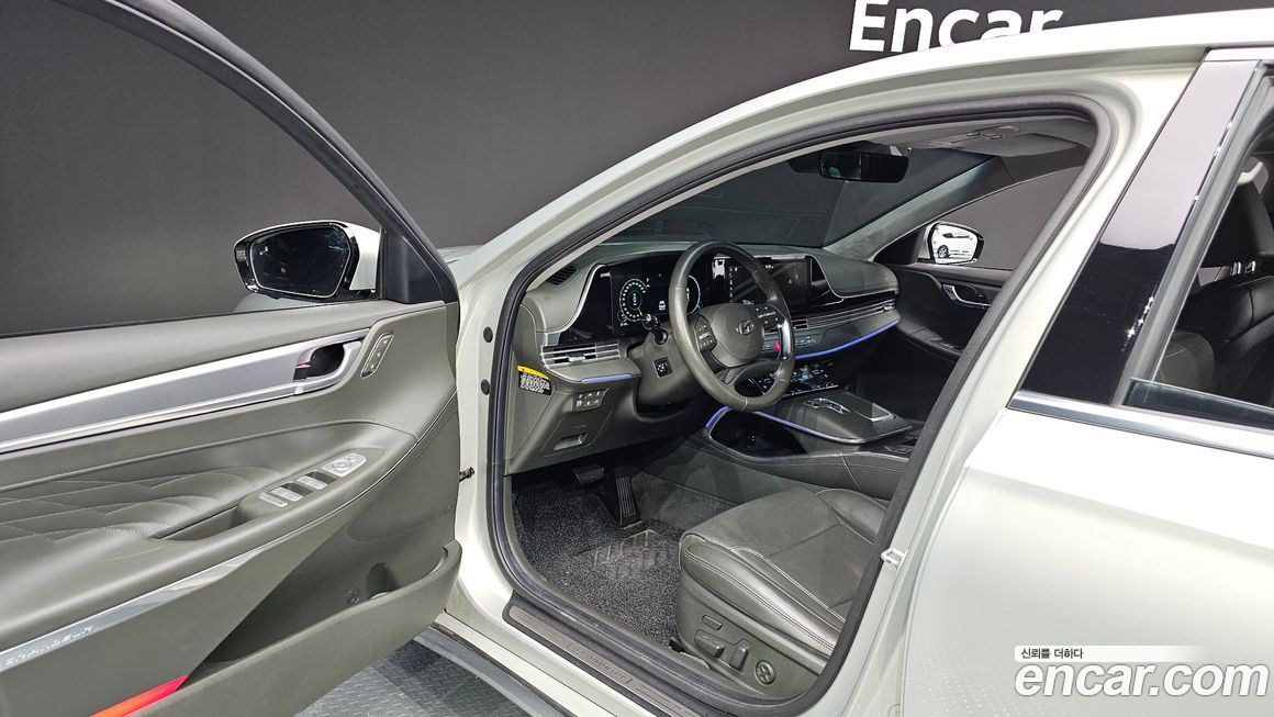 Hyundai Grandeur 2020