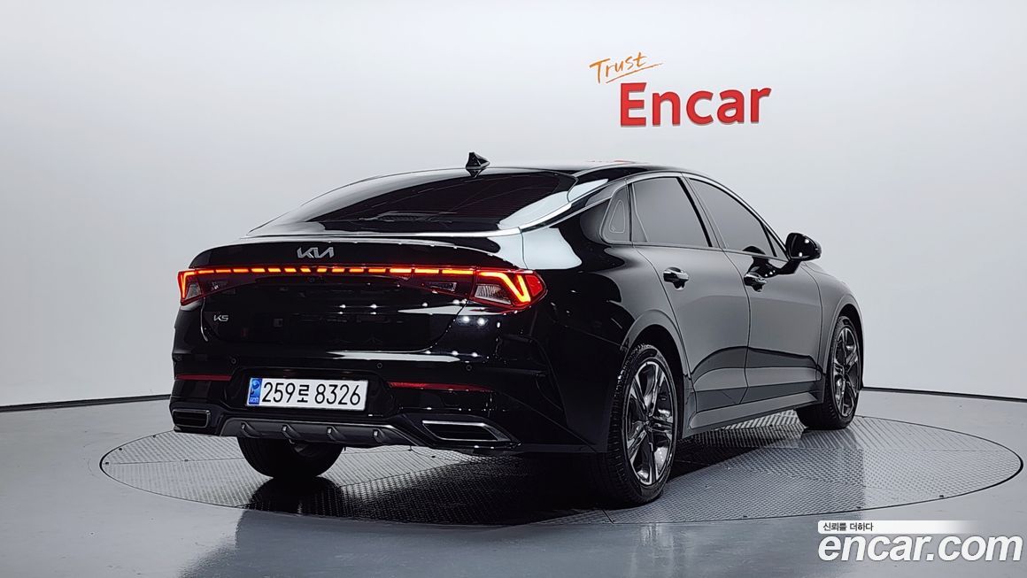 Kia K5 2023