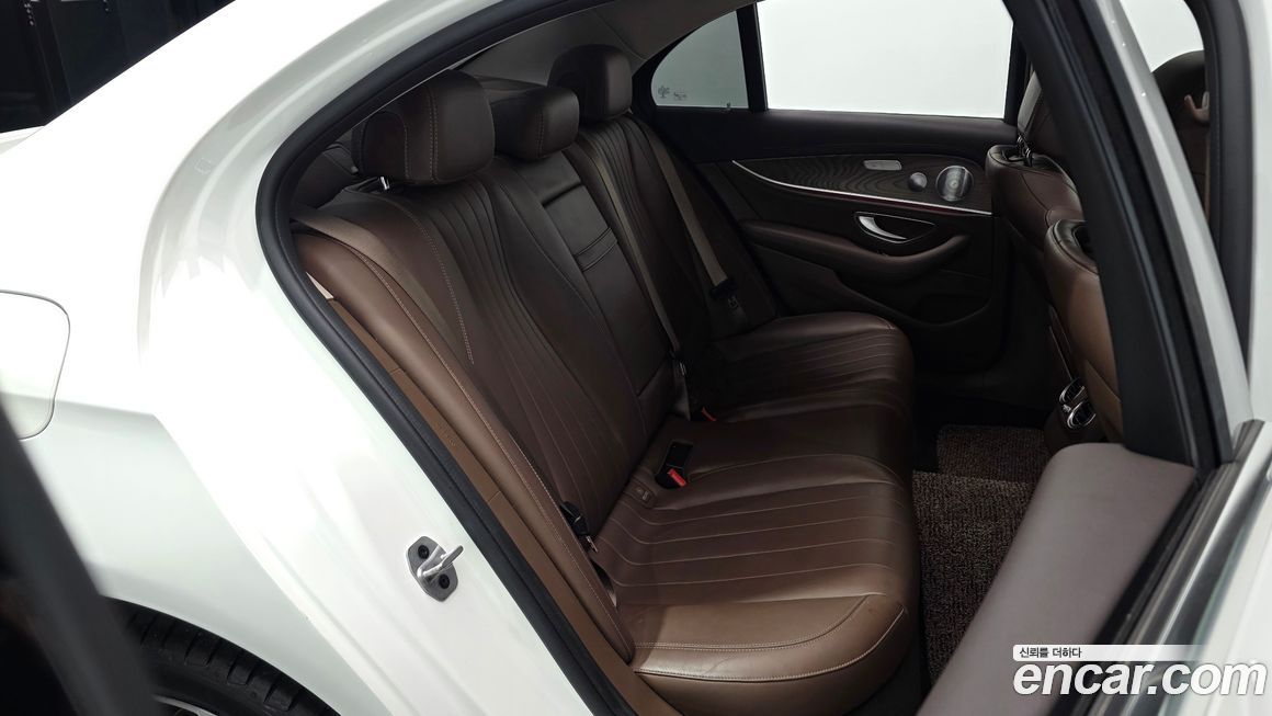 Mercedes-Benz E-Class 2019