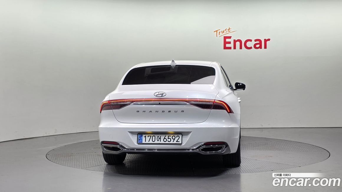 Hyundai Grandeur 2022