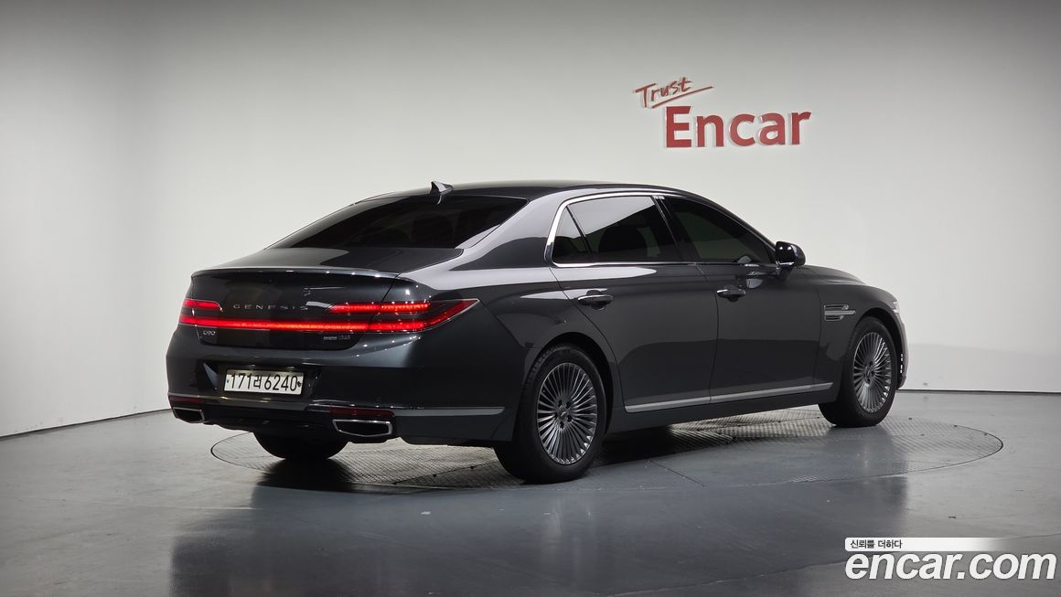 Genesis G90 2020