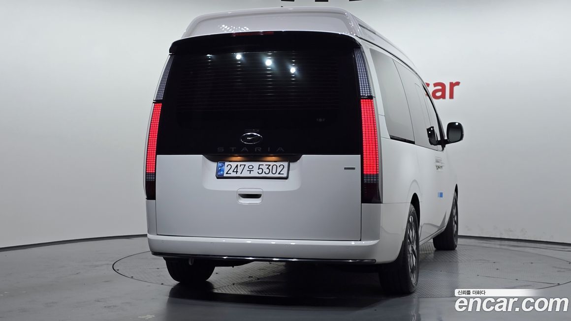 Hyundai Staria 2024