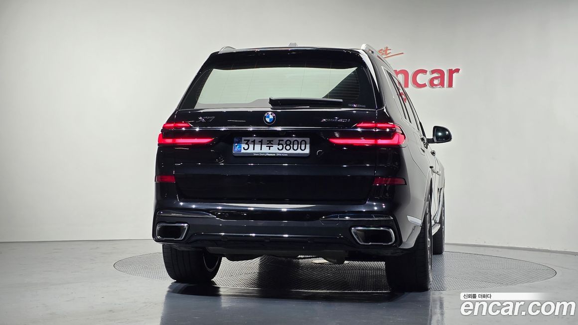 BMW X7 2024