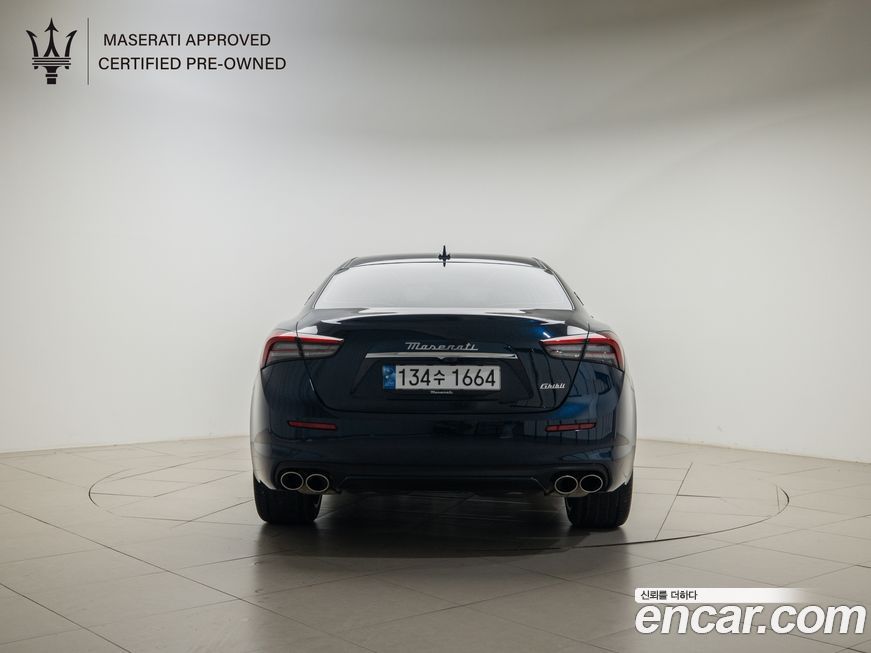 Maserati Ghibli 2023