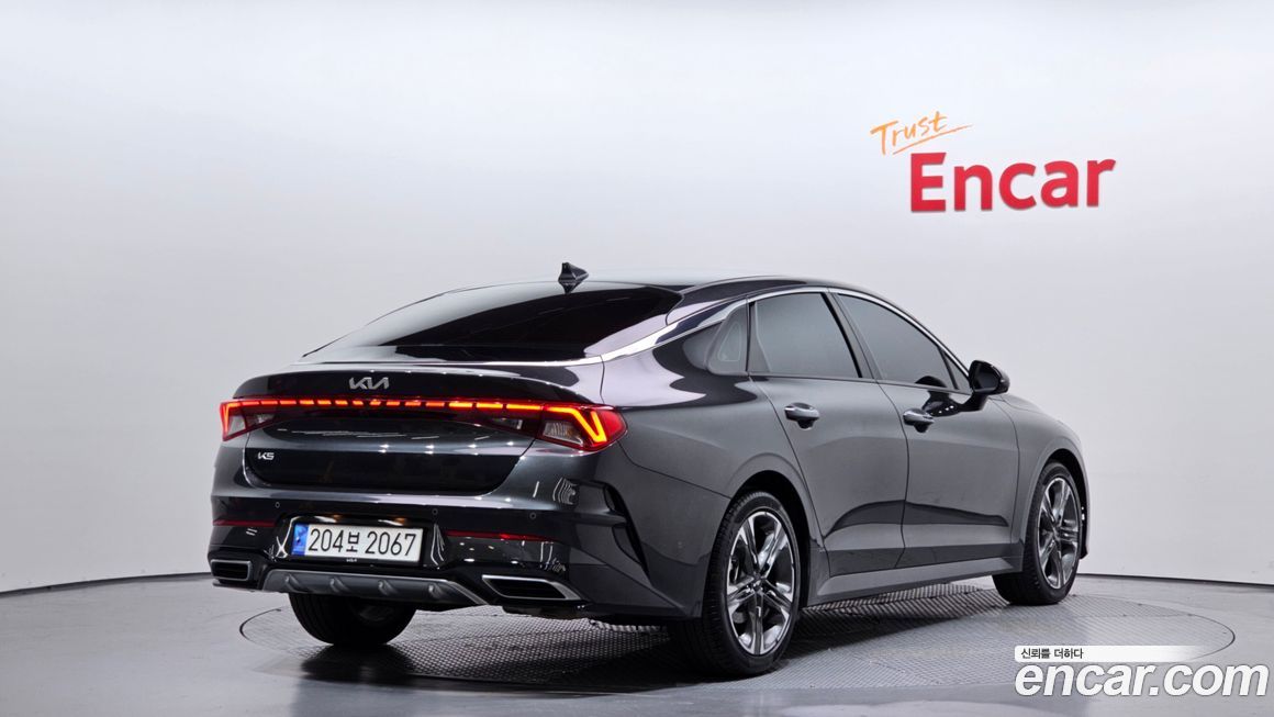 Kia K5 2023