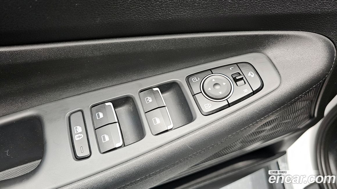 Hyundai Santafe 2022