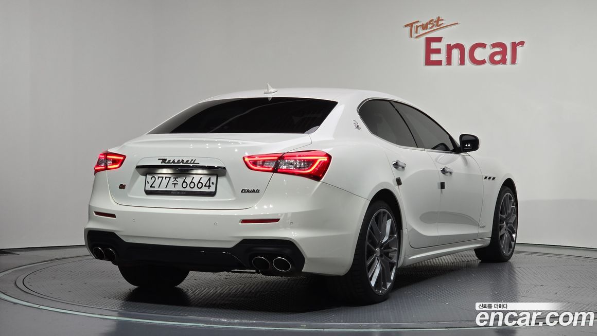 Maserati Ghibli 2018