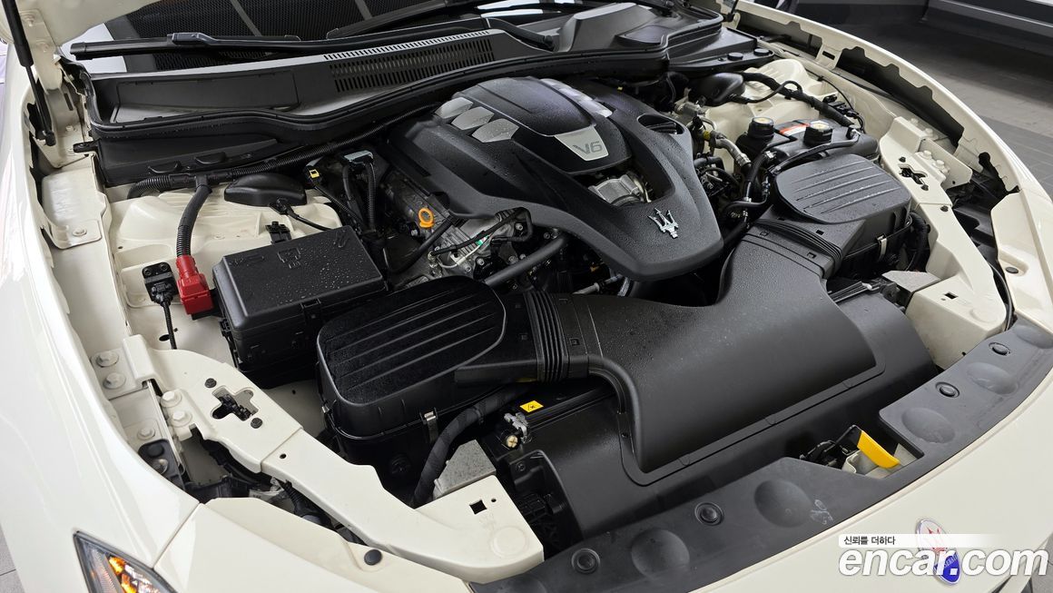 Maserati Ghibli 2018