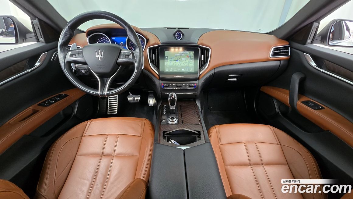 Maserati Ghibli 2018