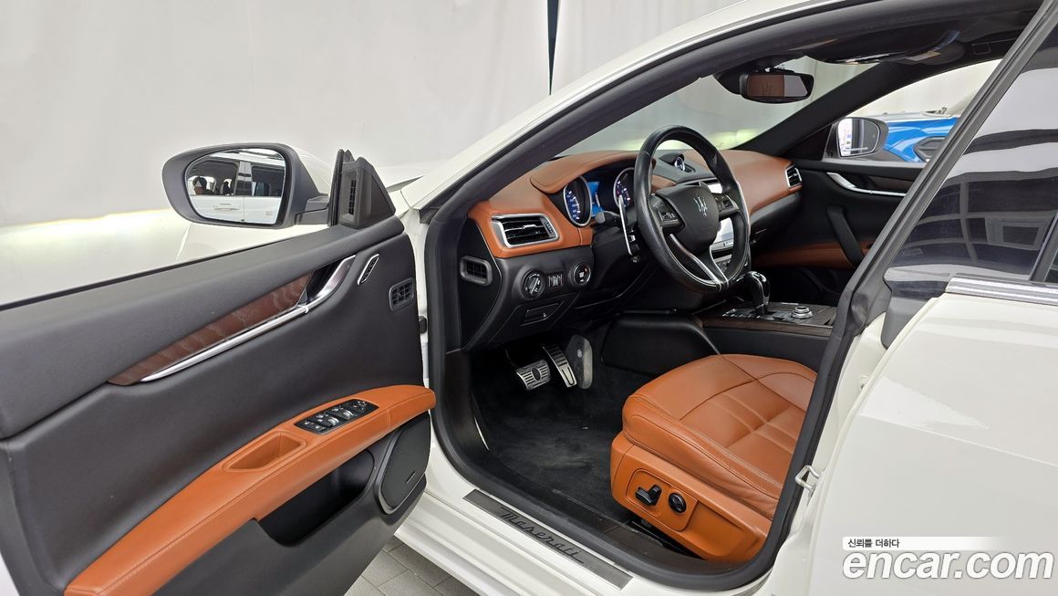 Maserati Ghibli 2018