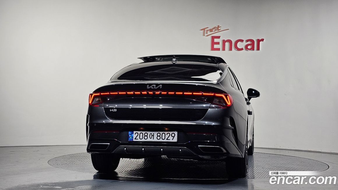 Kia K5 2023
