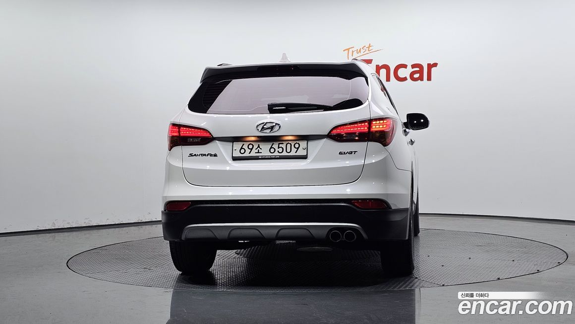 Hyundai Santafe 2015