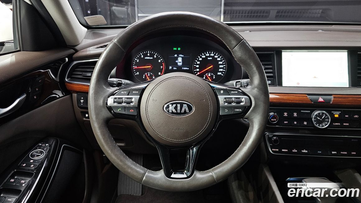 Kia K7 2016