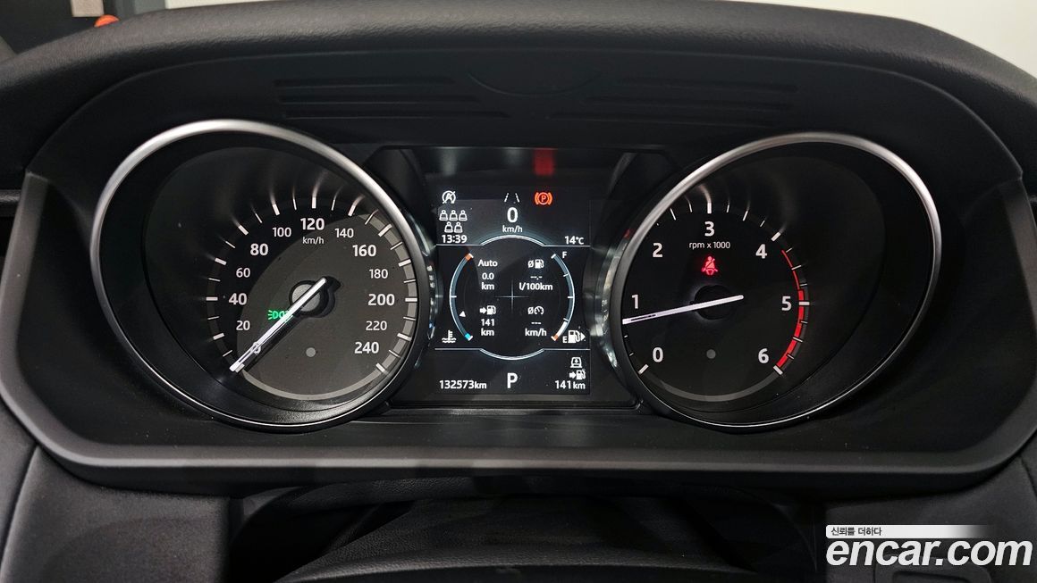 Land Rover Discovery 2019