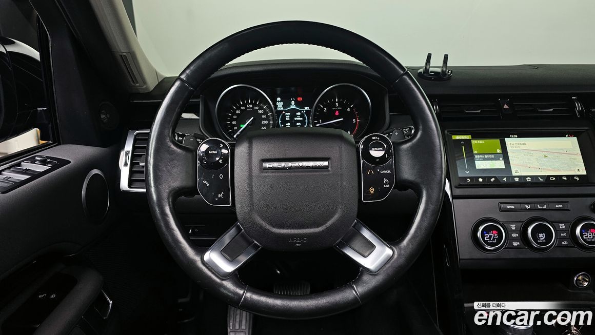 Land Rover Discovery 2019