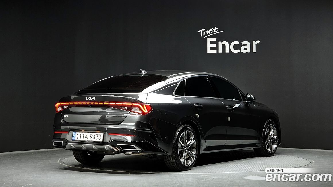 Kia K5 2023
