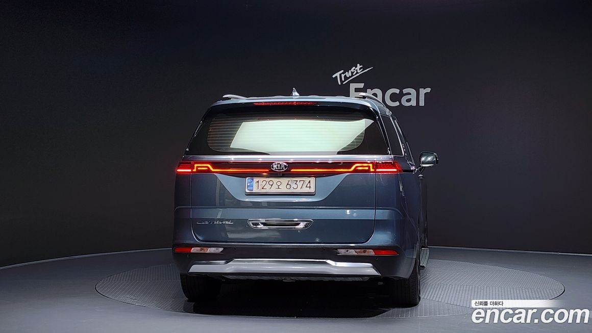 Kia Canival 2021
