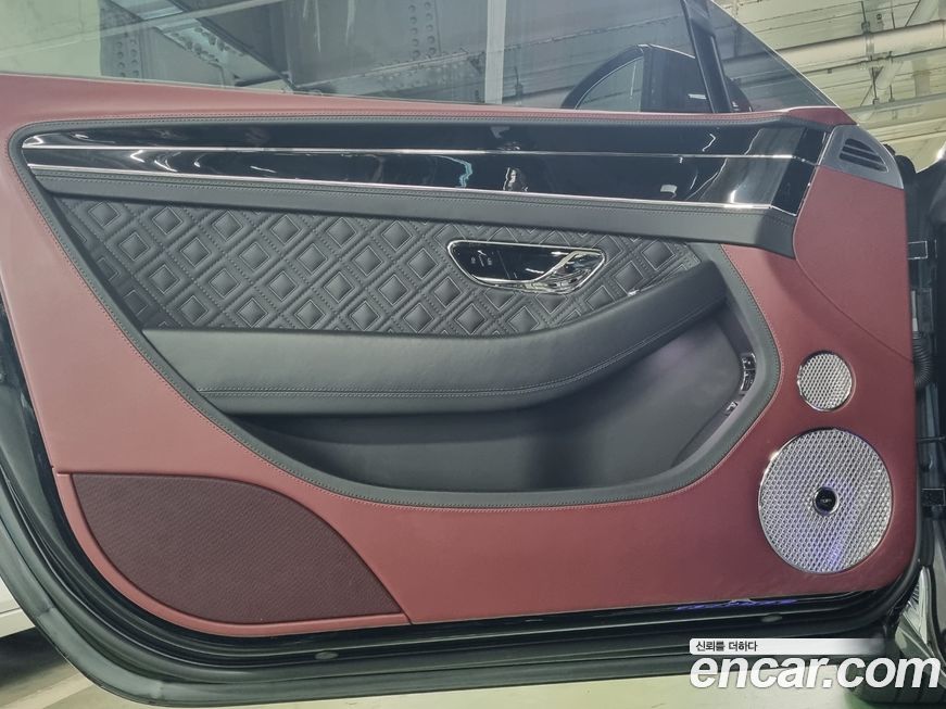 Bentley Continental 2020