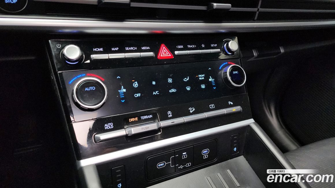 Hyundai Santafe 2024