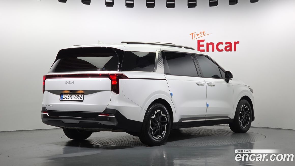 Kia Canival 2024