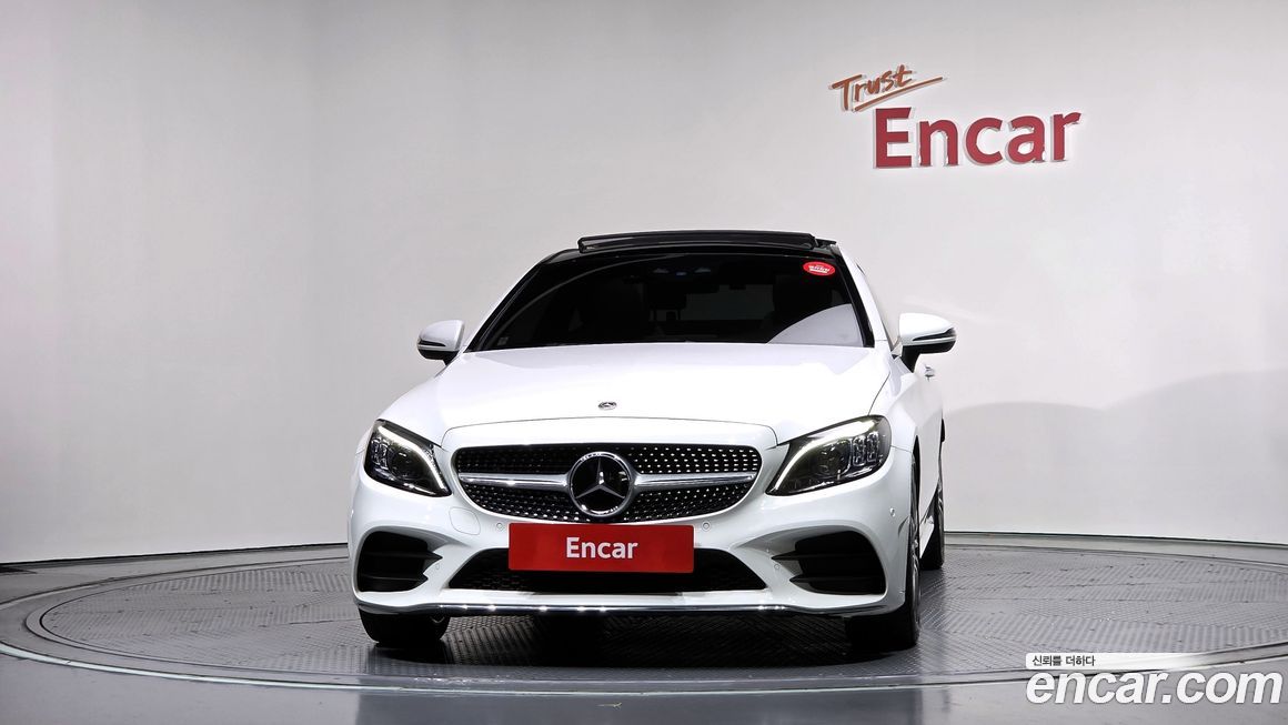 Mercedes-Benz C-Class 2023