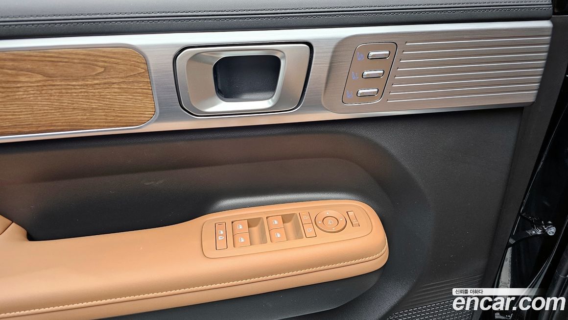 Hyundai Santafe 2025