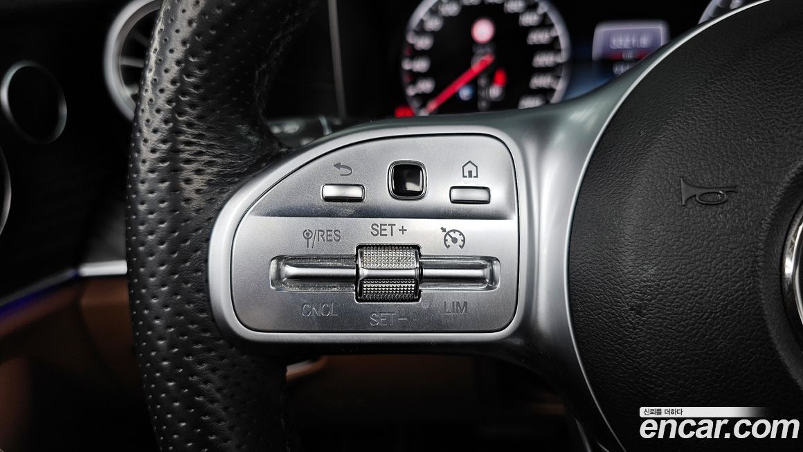 Mercedes-Benz E-Class 2020