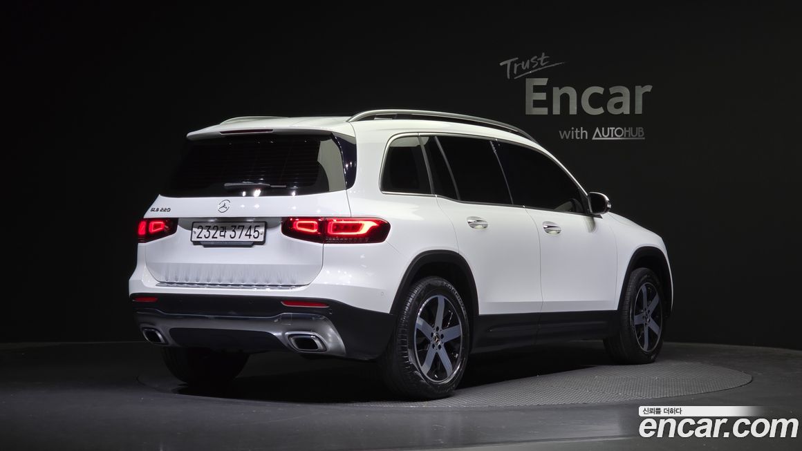 Mercedes-Benz GLB-Class 2020