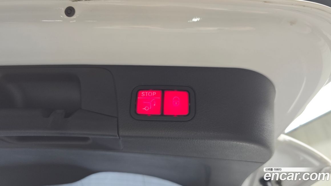 Mercedes-Benz GLB-Class 2020