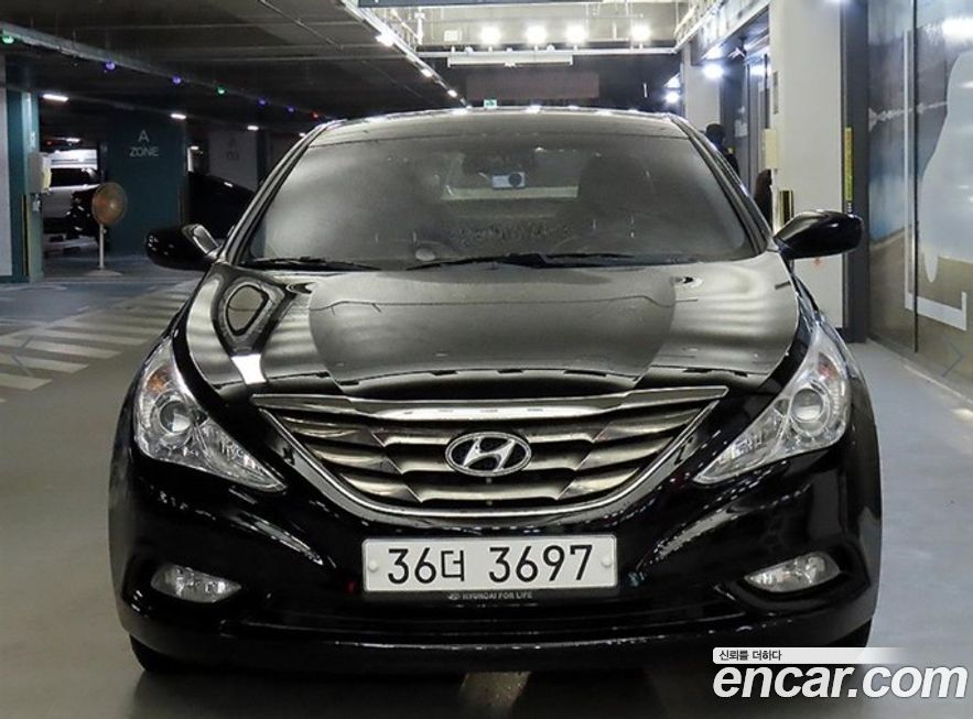 Hyundai Sonata 2011