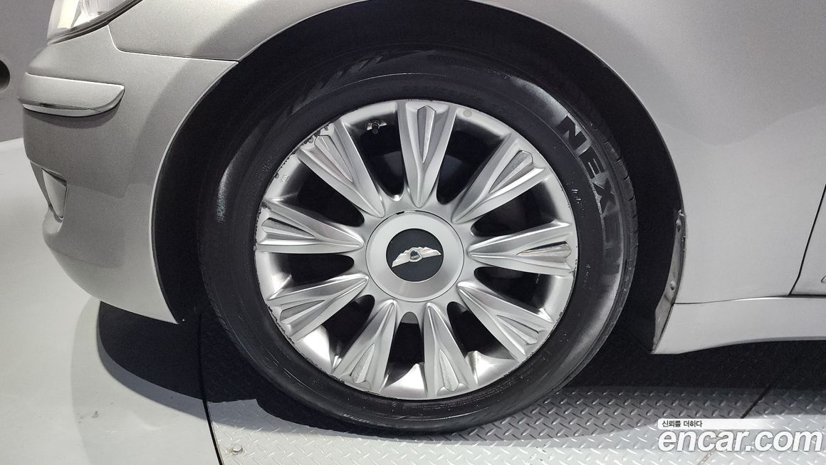 Hyundai Genesis 2011