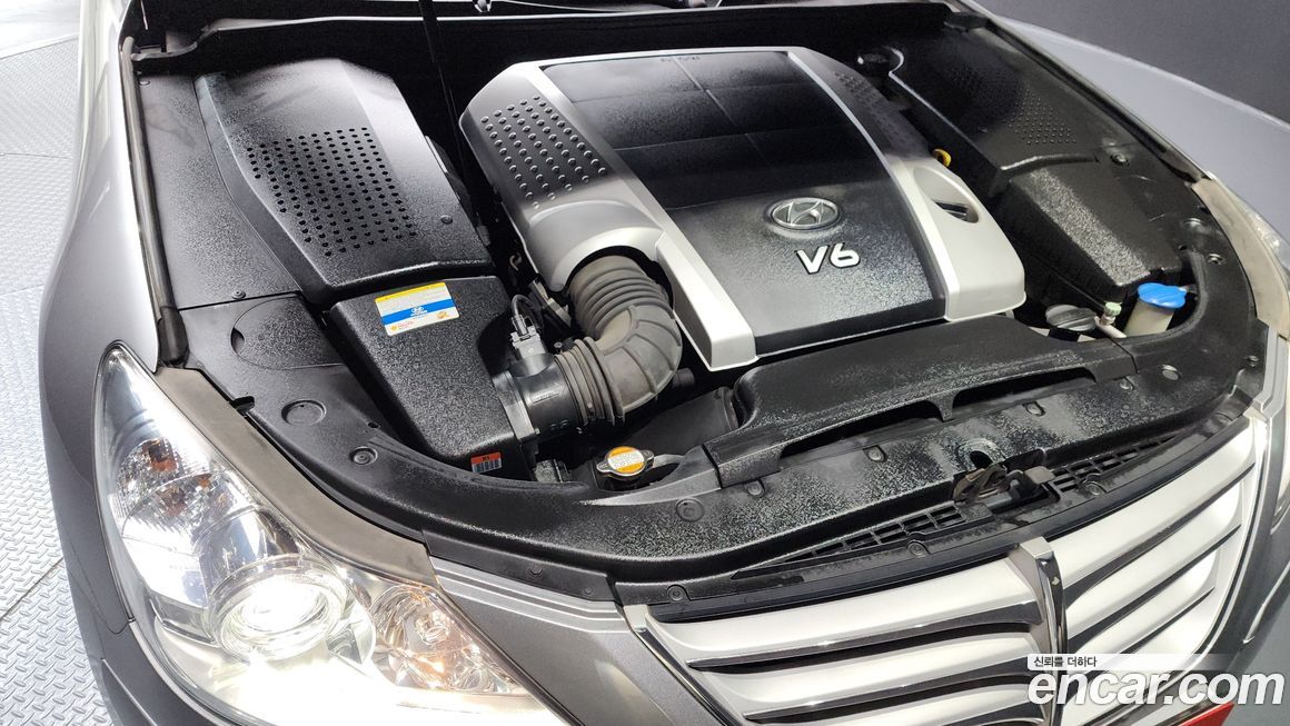 Hyundai Genesis 2011