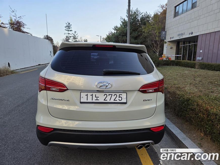 Hyundai Santafe 2015