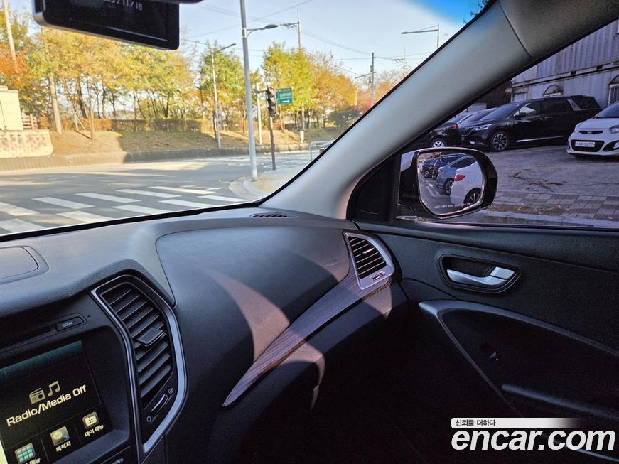 Hyundai Santafe 2015