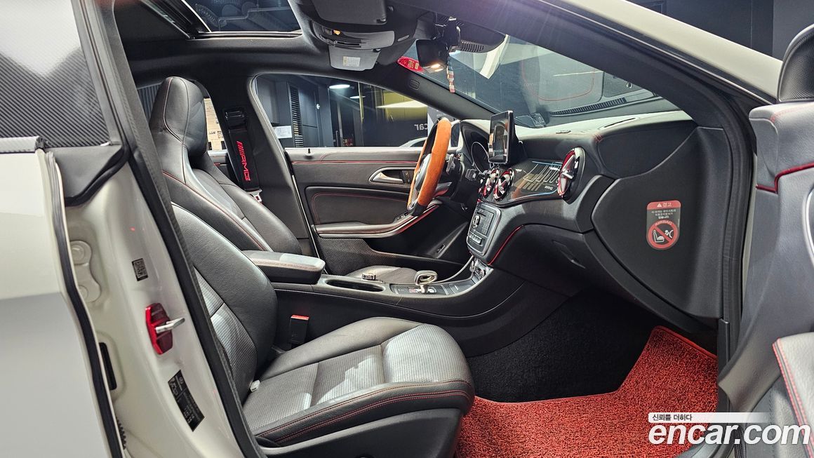 Mercedes-Benz CLA-Class 2015