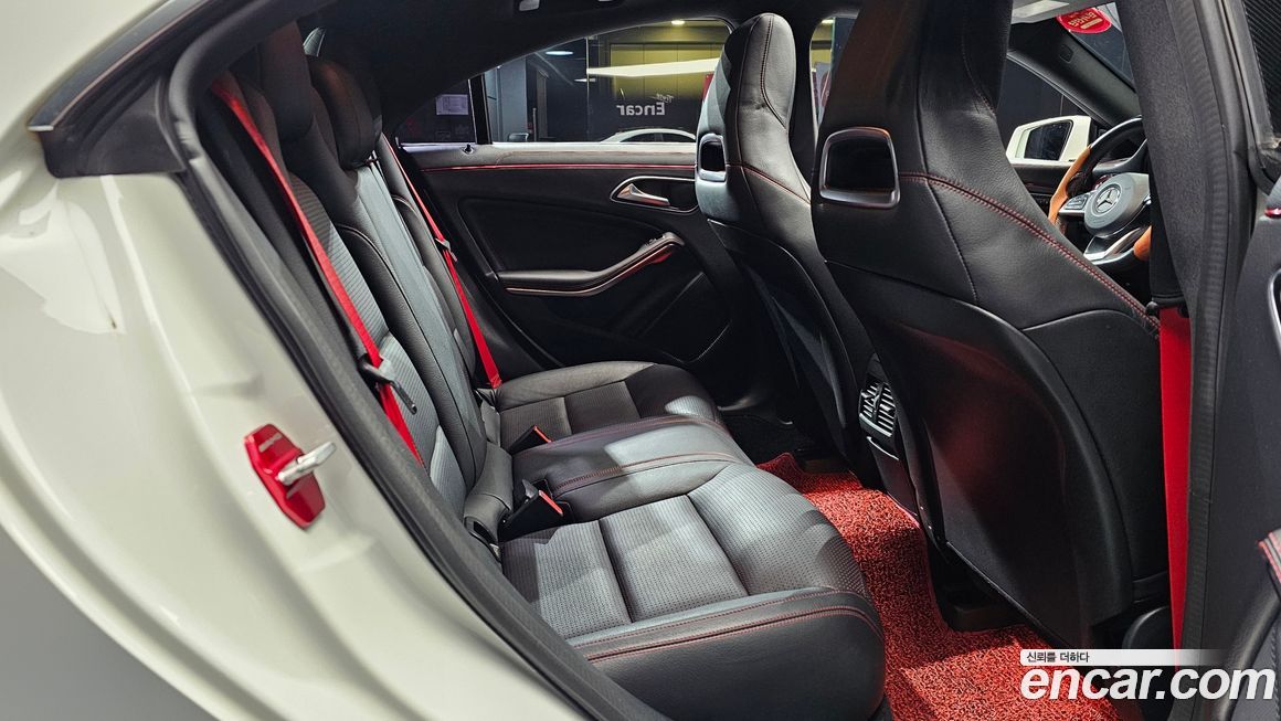 Mercedes-Benz CLA-Class 2015