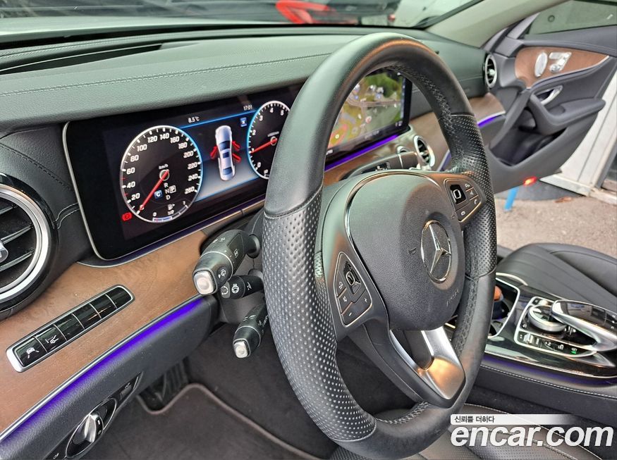 Mercedes-Benz E-Class 2018