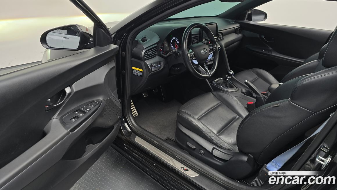 Hyundai Veloster 2019