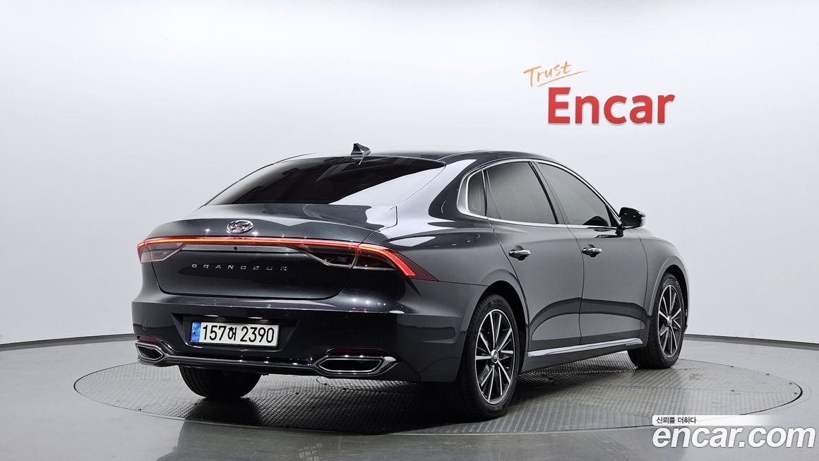 Hyundai Grandeur 2021