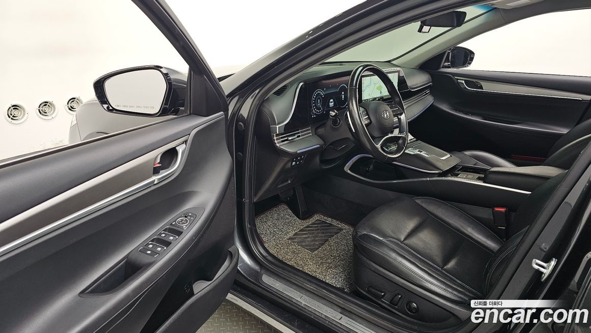 Hyundai Grandeur 2021