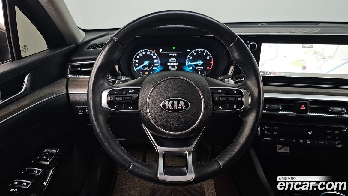 Kia K5 2021
