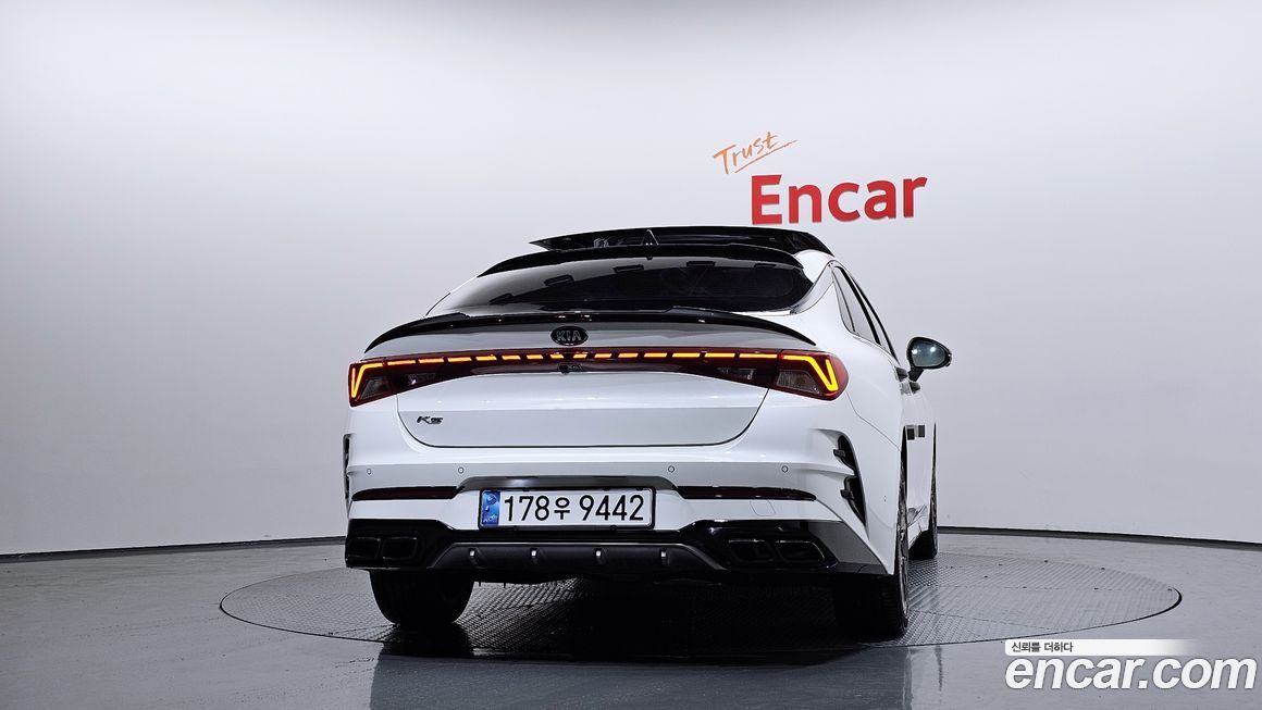 Kia K5 2021