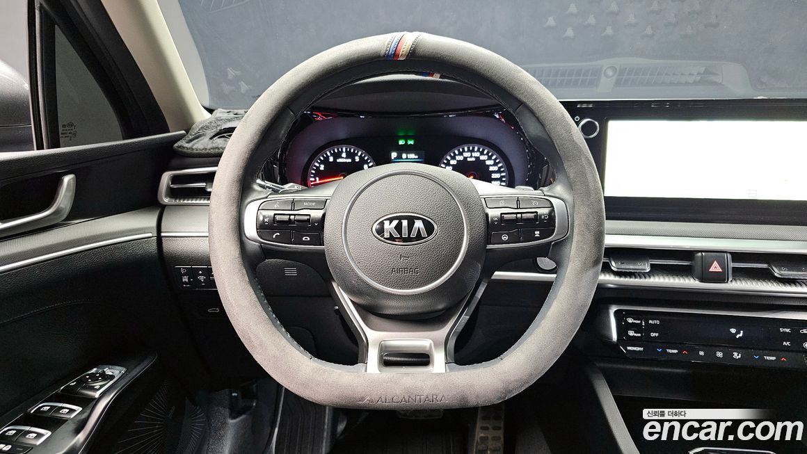 Kia K5 2021