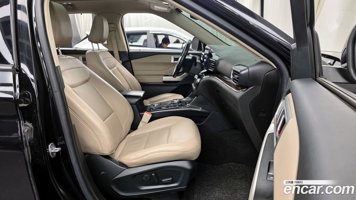 Ford Explorer 2021