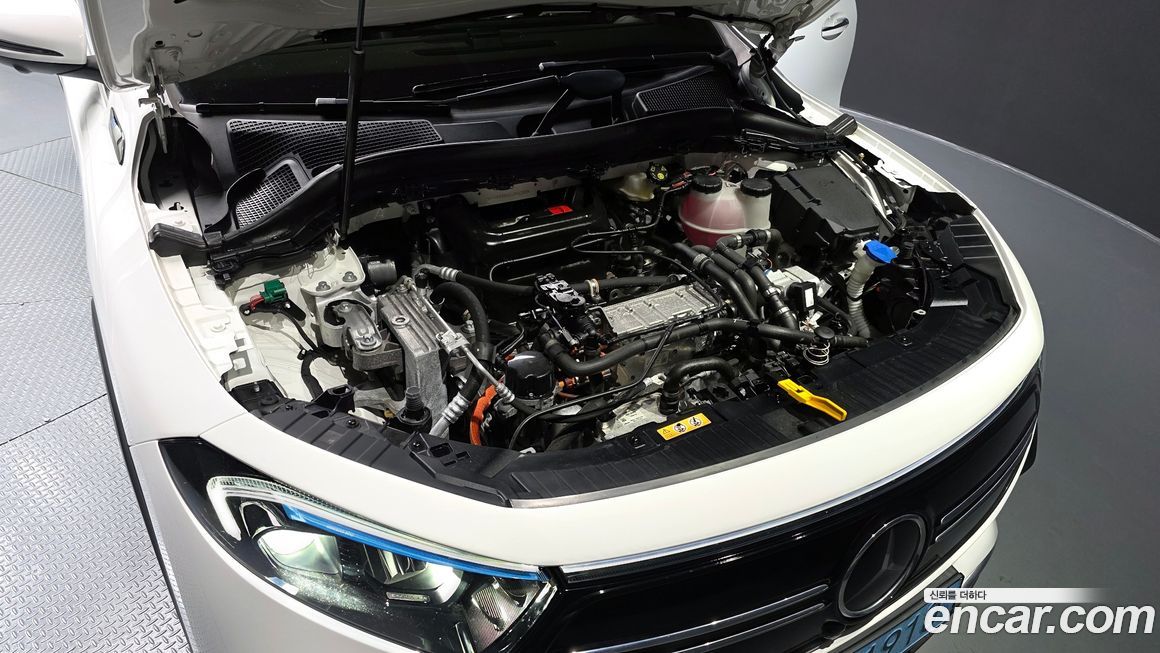 Mercedes-Benz EQA 2022