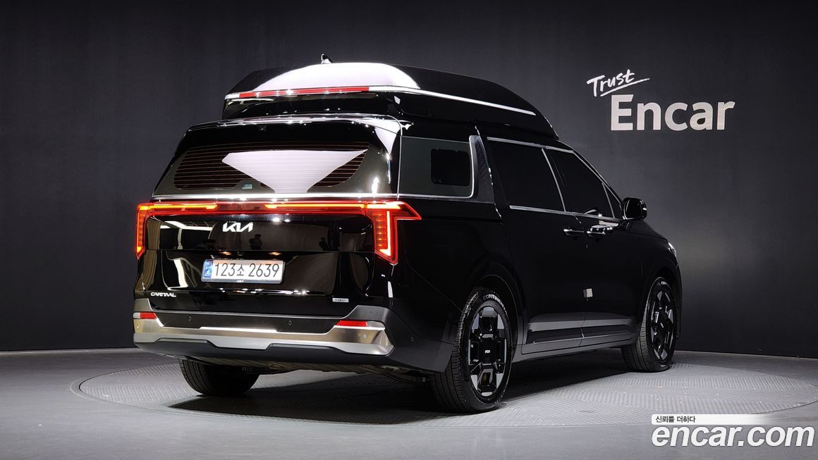 Kia Canival 2025